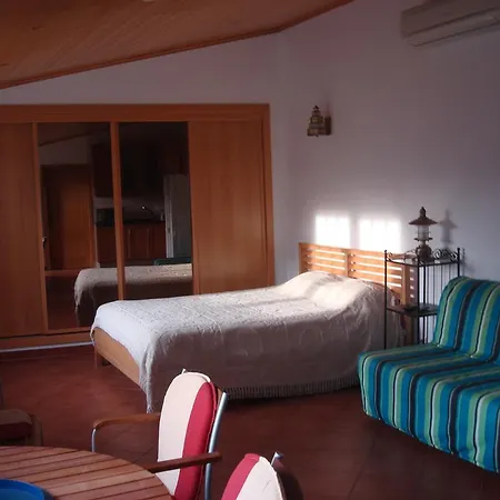 Dos Olivais Apartment Azeitao